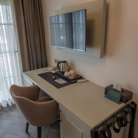 Otel Cunda Nonna Ayvalı