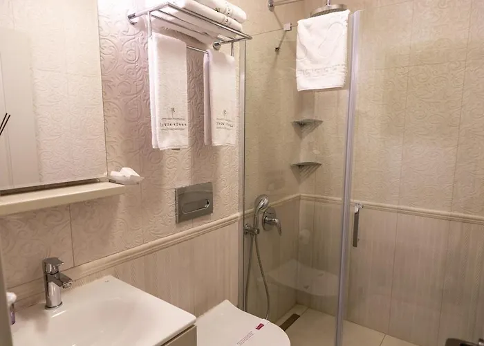 Cunda Nonna * Ayvalı