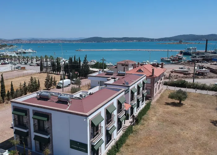 Cunda Nonna * Ayvalı